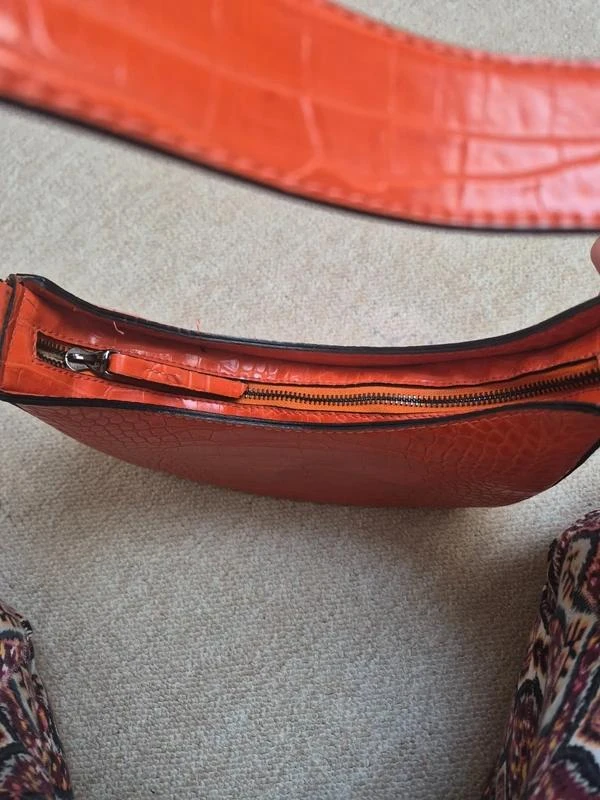 Bolso de mano Hotic naranja efecto cocodrilo vintage Y2K – photo 12